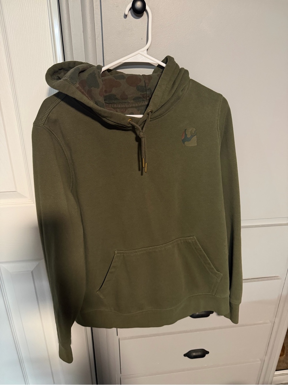 Carhartt Olive Green Pullover Hoodie with Camo-Lined Hood